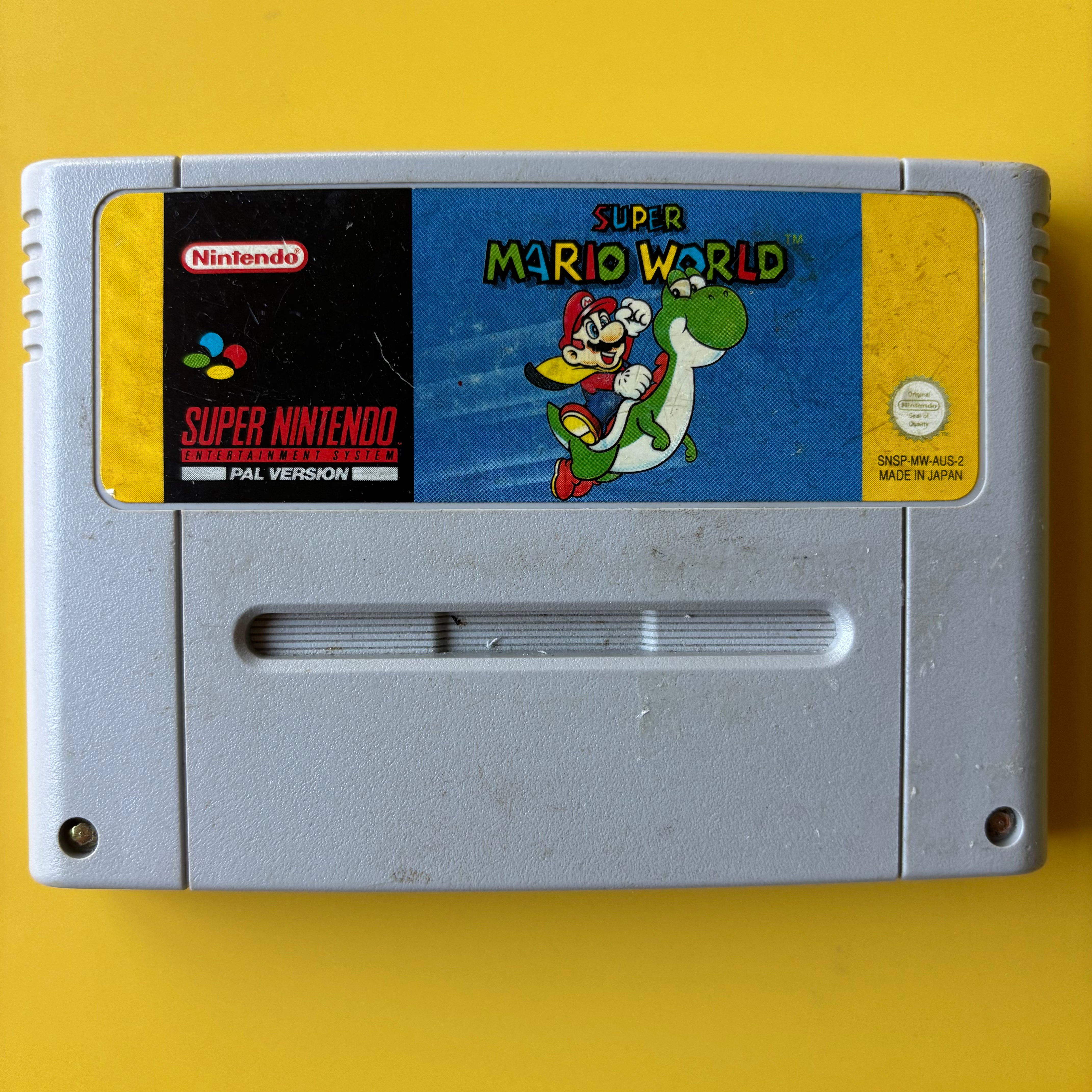 SNES - Super Mario World